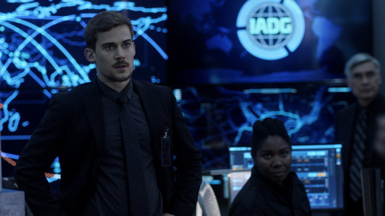 Still from Zoo - Season 3 Episode 9