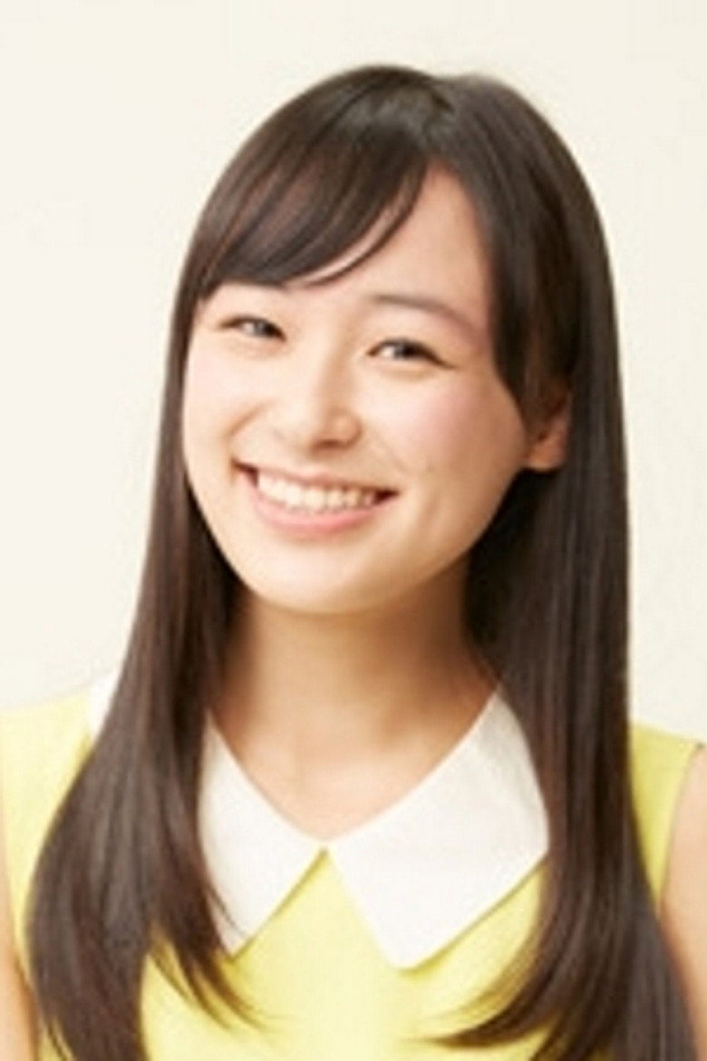 Miu Suzuki photo 3