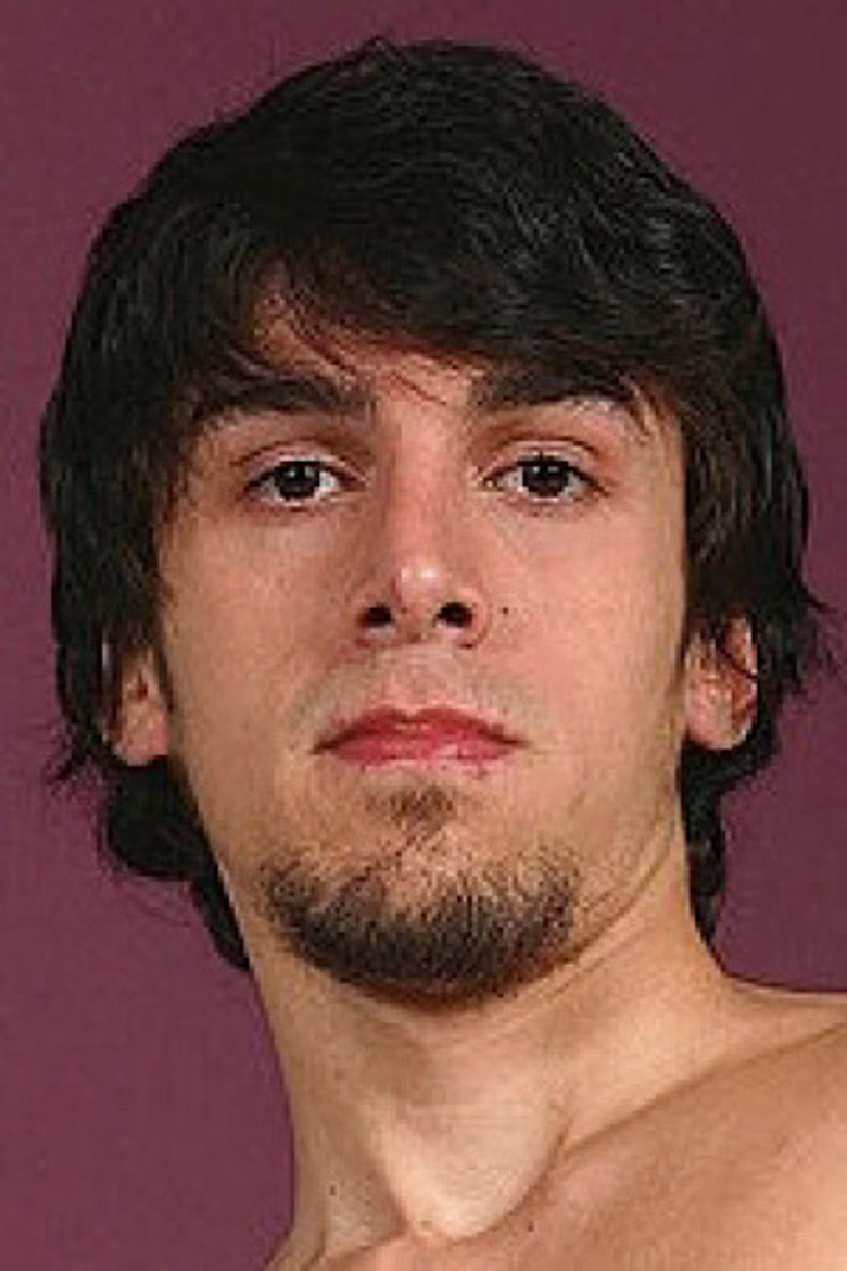 Esteban Mendoza photo