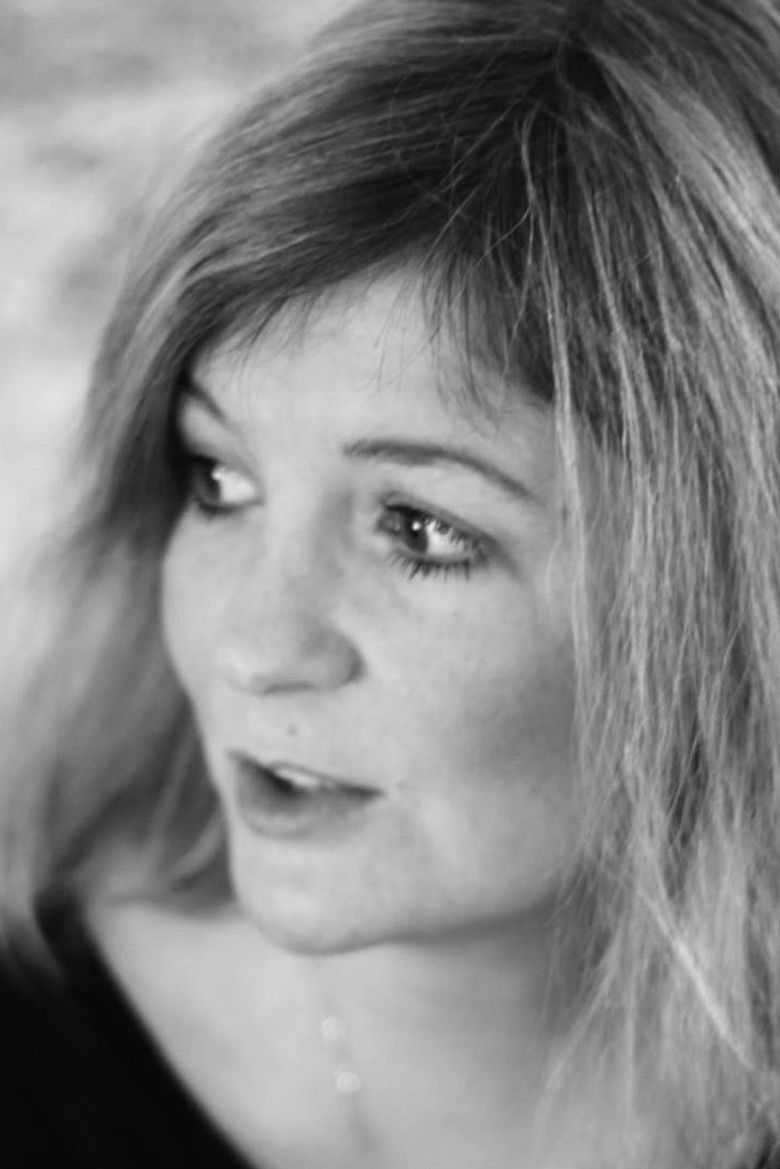 Coralie Miller portrait image