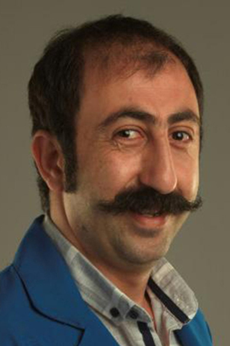 Özkan Ayalp photo