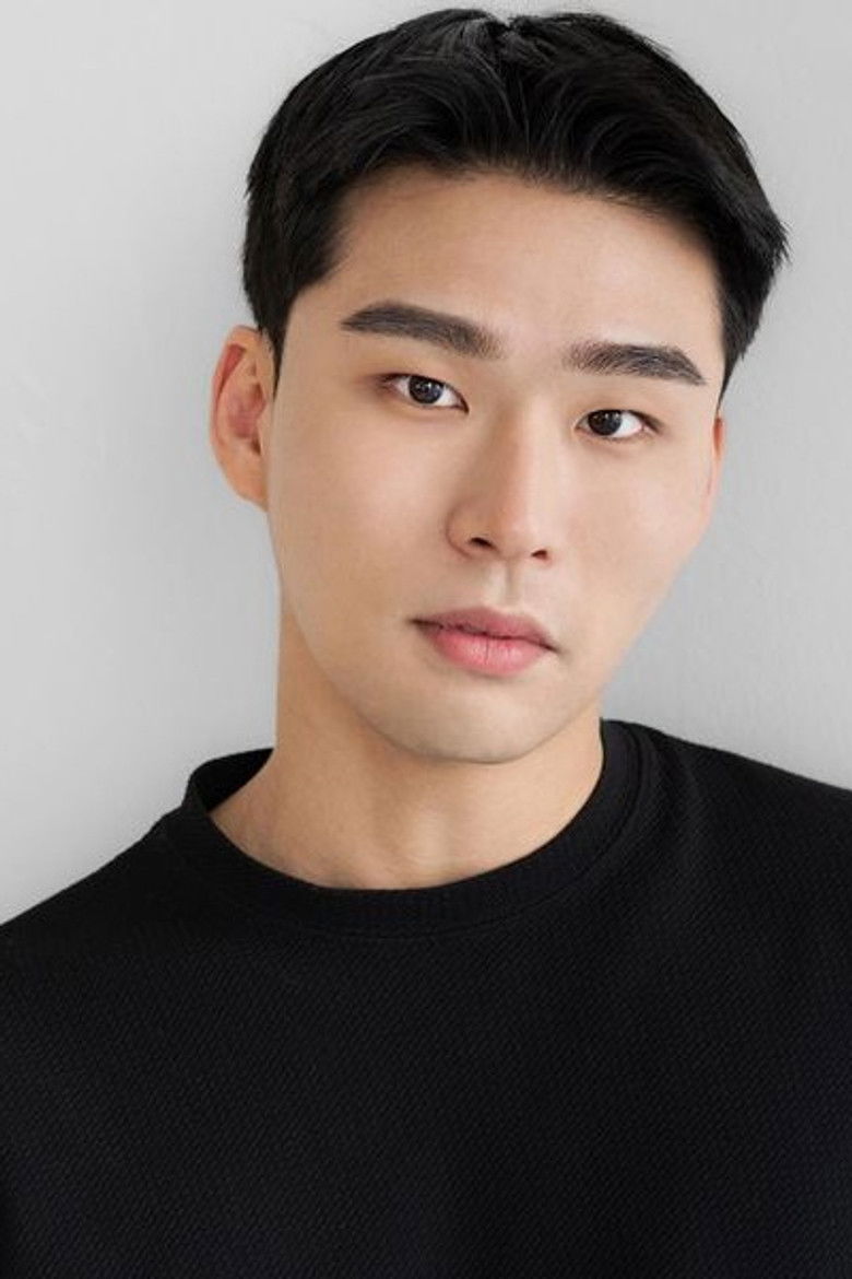 Lee Su-min portrait image