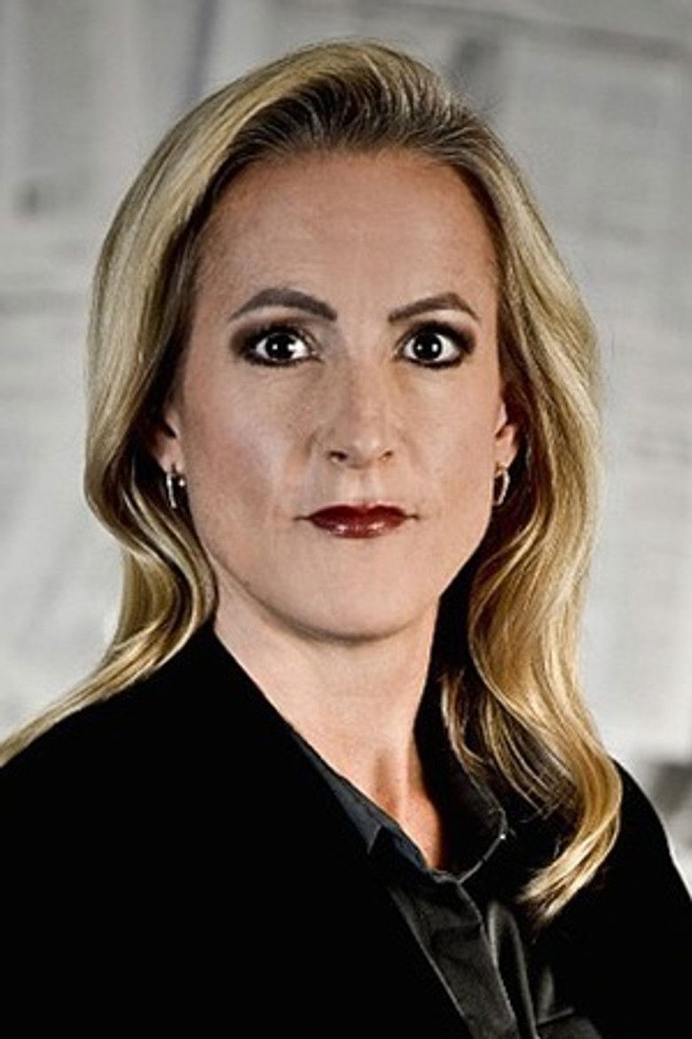 Laura Richards portrait image