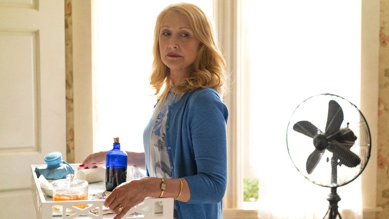 Still from Острые предметы - Season 1 Episode 7