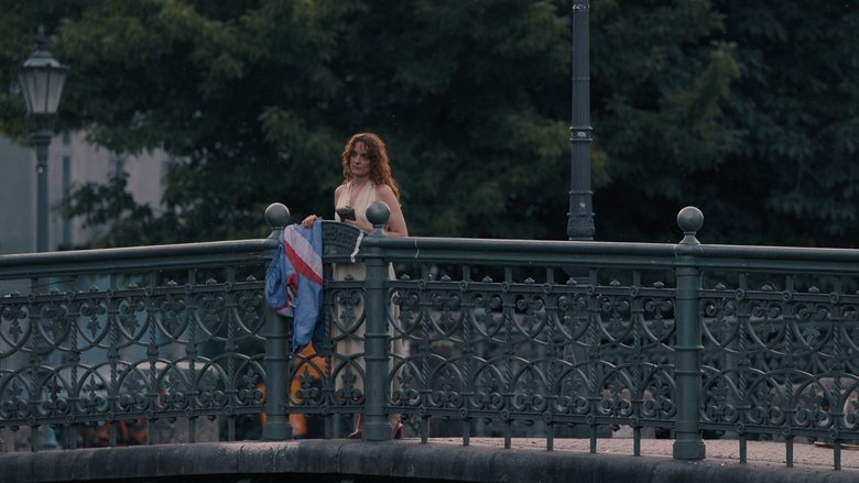 Everybody Wants To Be Loved (2022)
