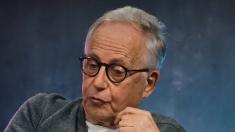 S04E40 – Fabrice Luchini: Untold Confidences and What’s Wrong with Society (Journalists, Bicycles)