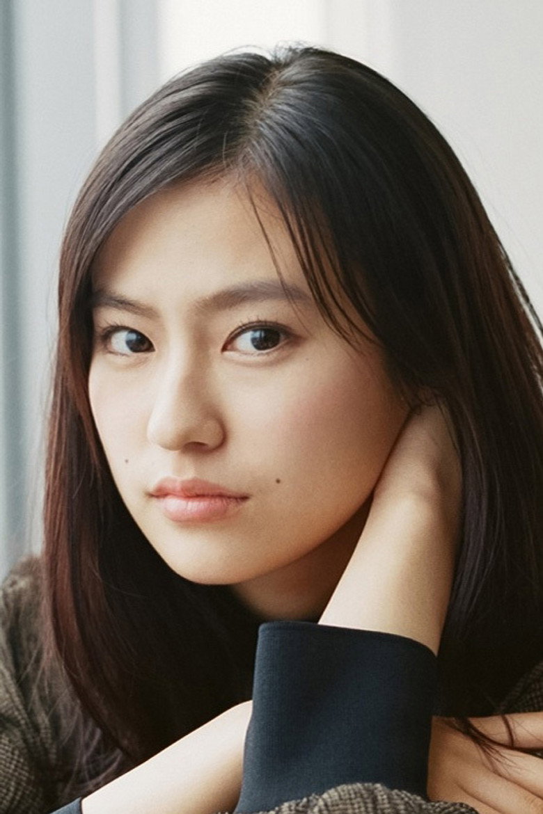 Yuri Tsunematsu photo 3