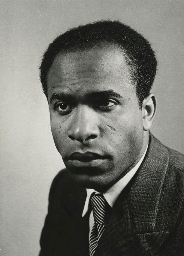 Imatge de Sur Les Traces De Frantz Fanon