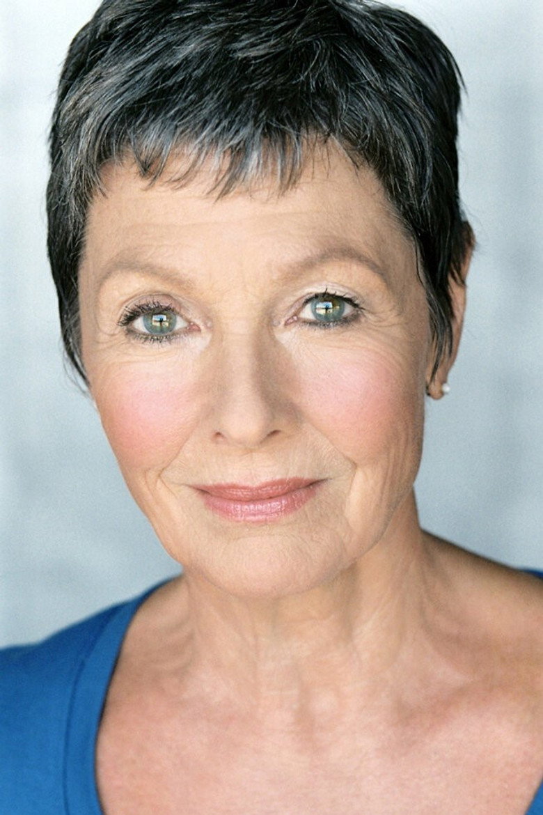 Pamela Salem photo 2