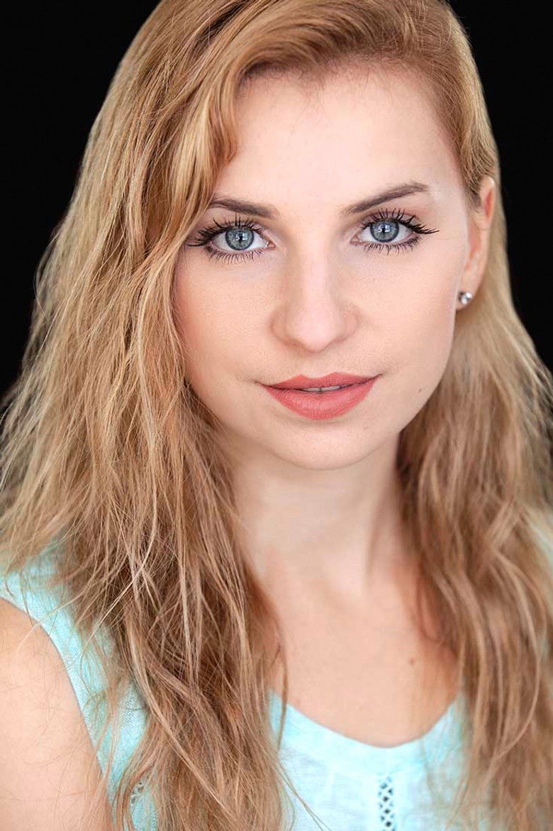 Phoebe Major Mewse portrait image