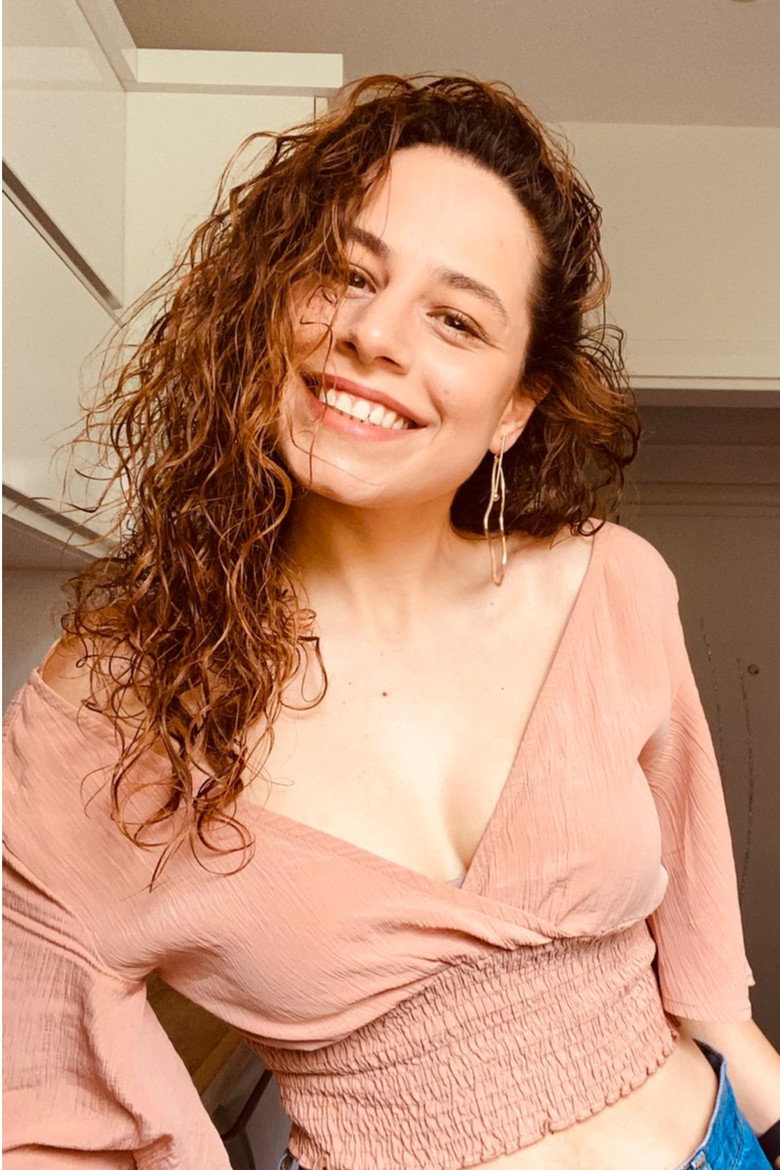 Aslı İnandık photo 3