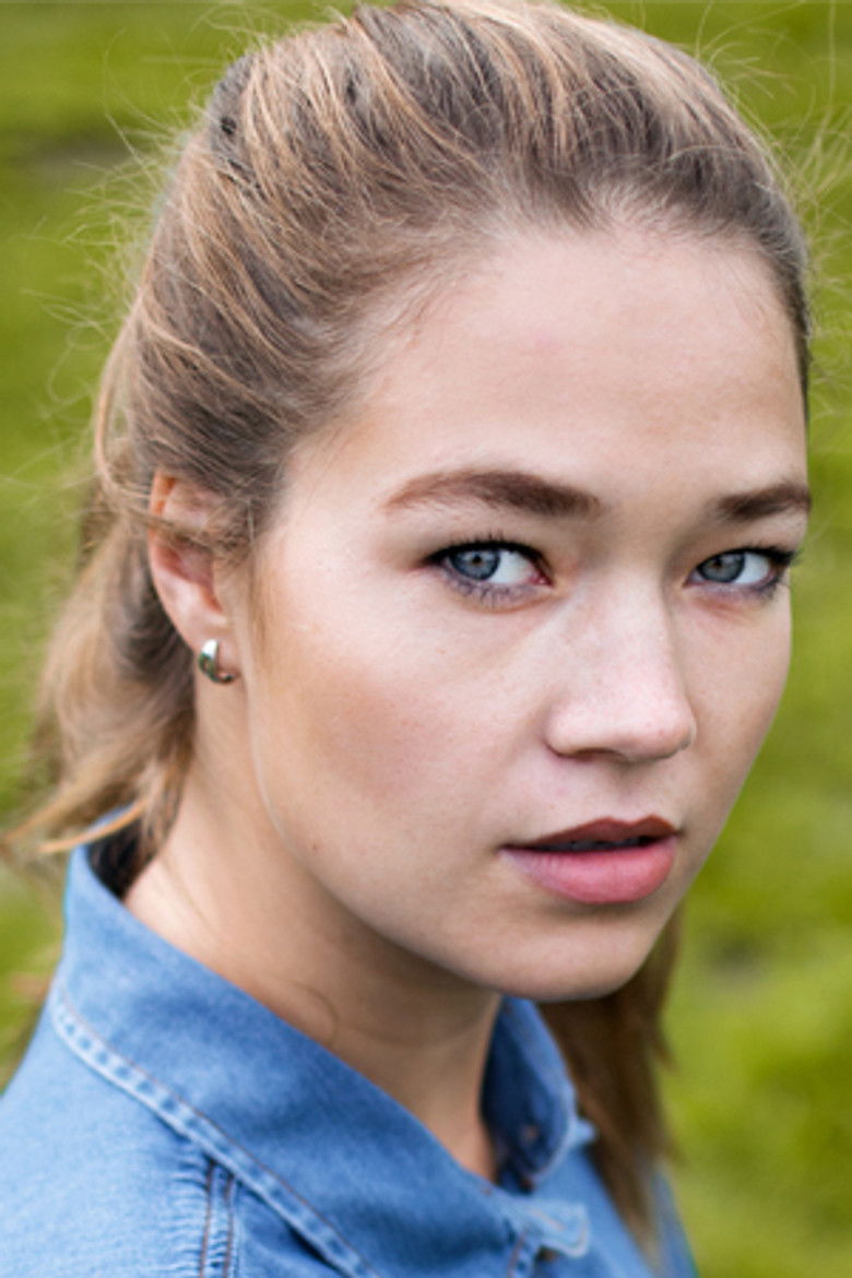 Naomi Sauer portrait image