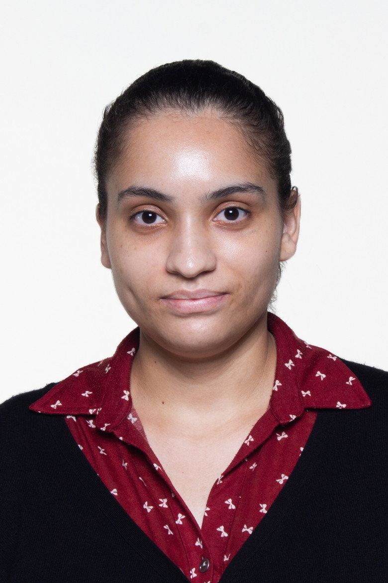 Karine Pereira Santos portrait