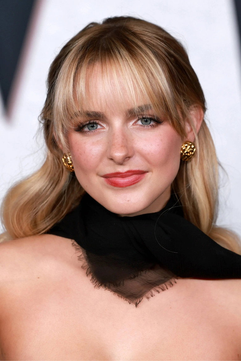 Mckenna Grace photo 5