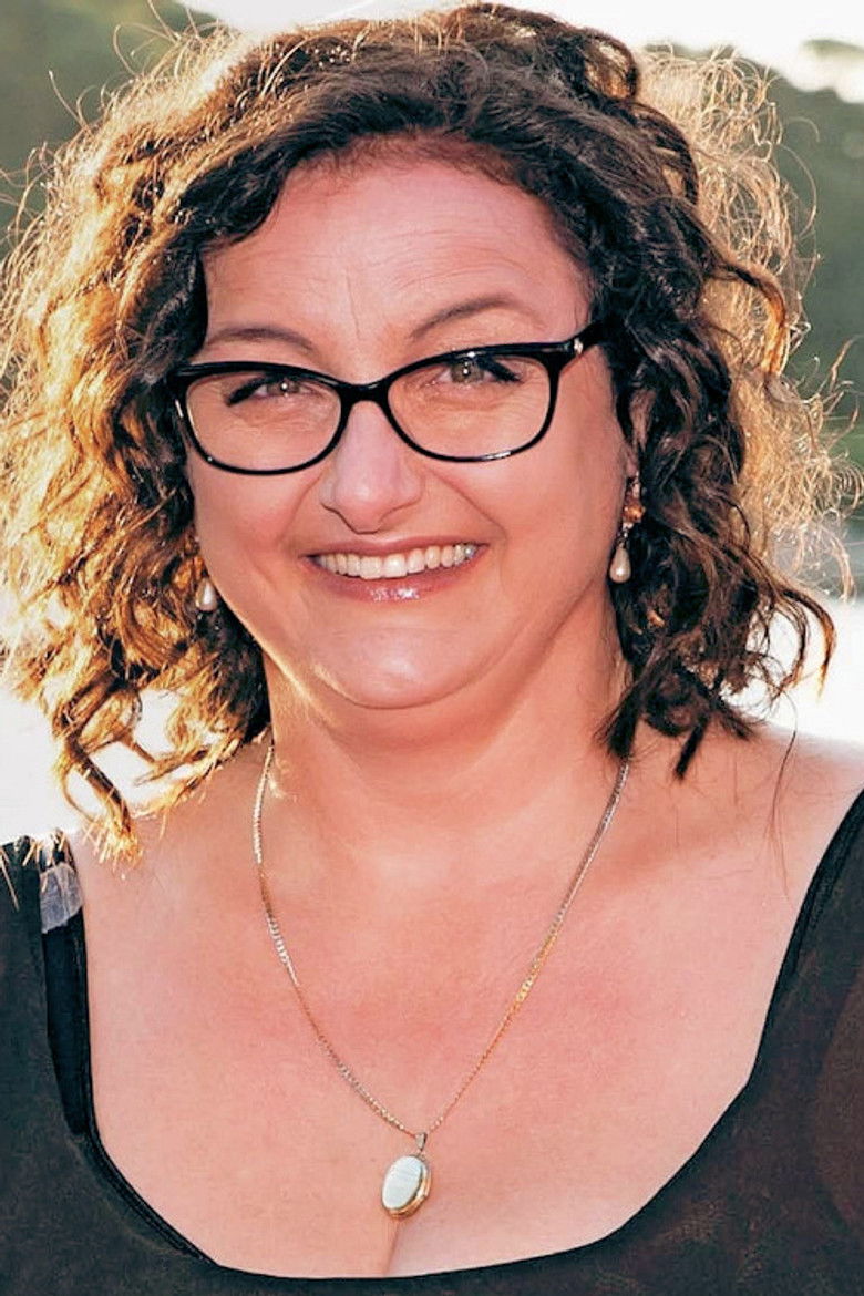 Julie Goodwin portrait image