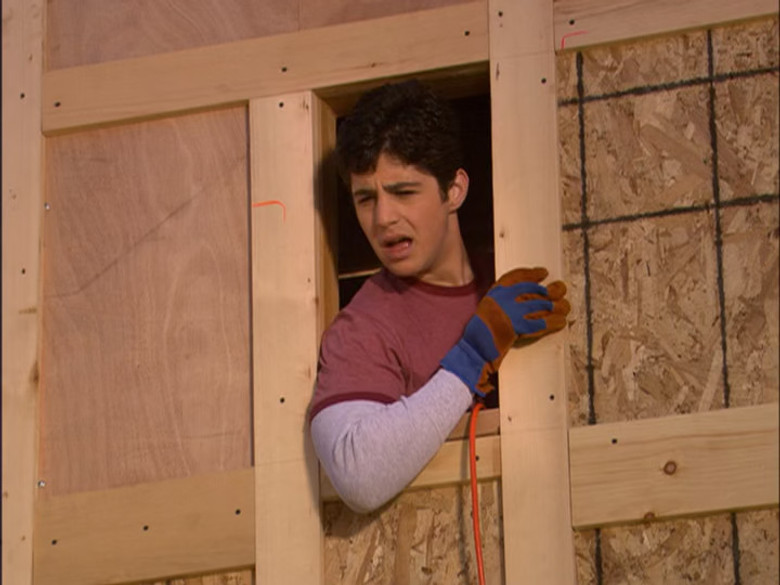 Still from Drake & Josh - Season 4 Episode 10