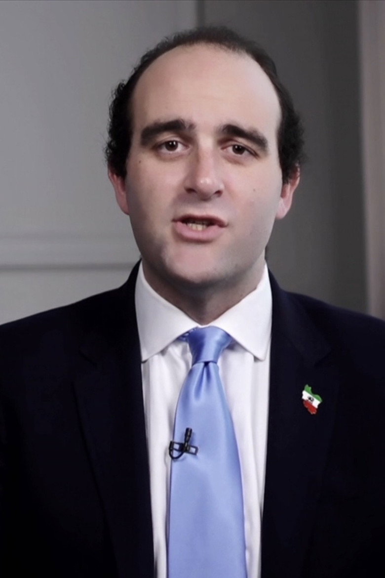 Cameron Khansarinia portrait