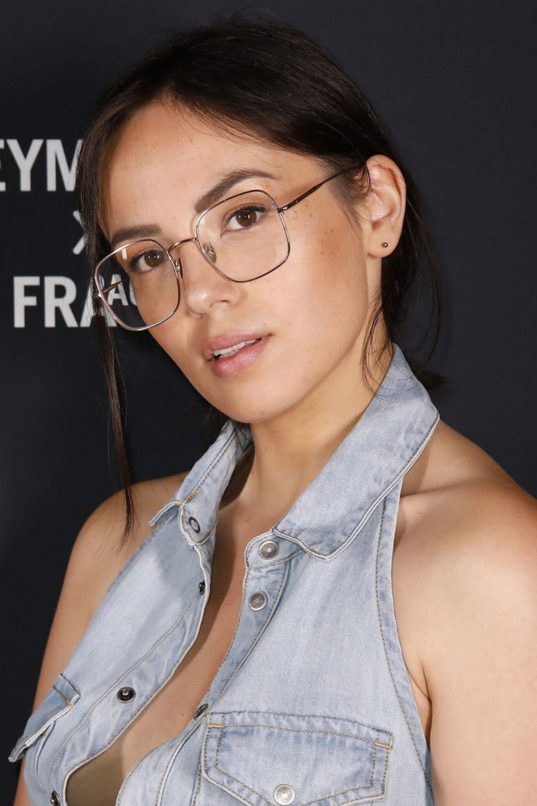 Agathe Auproux portrait image