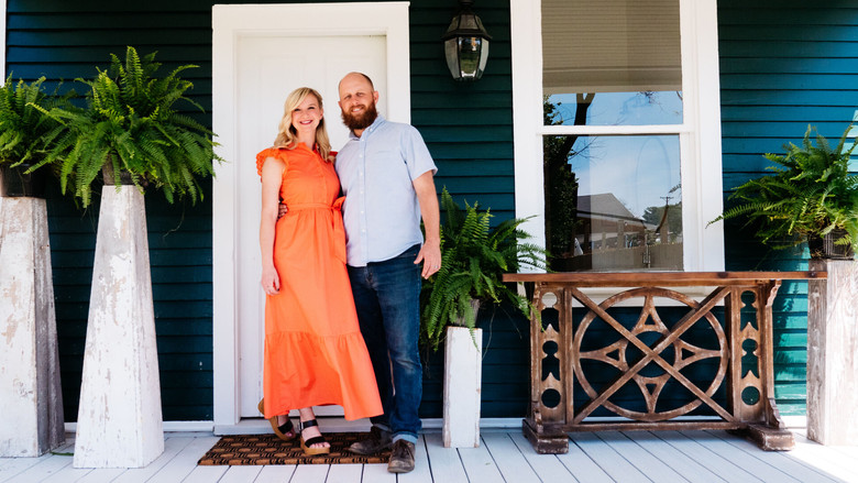 Still image for First Time Fixer season 1 episode 7: Small Town, Big Reno