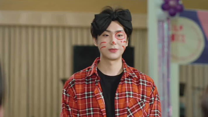 Still image for Why R U? season 1 episode 1: Episode 1 Still image for Why R U? season 1 episode 1: Episode 1