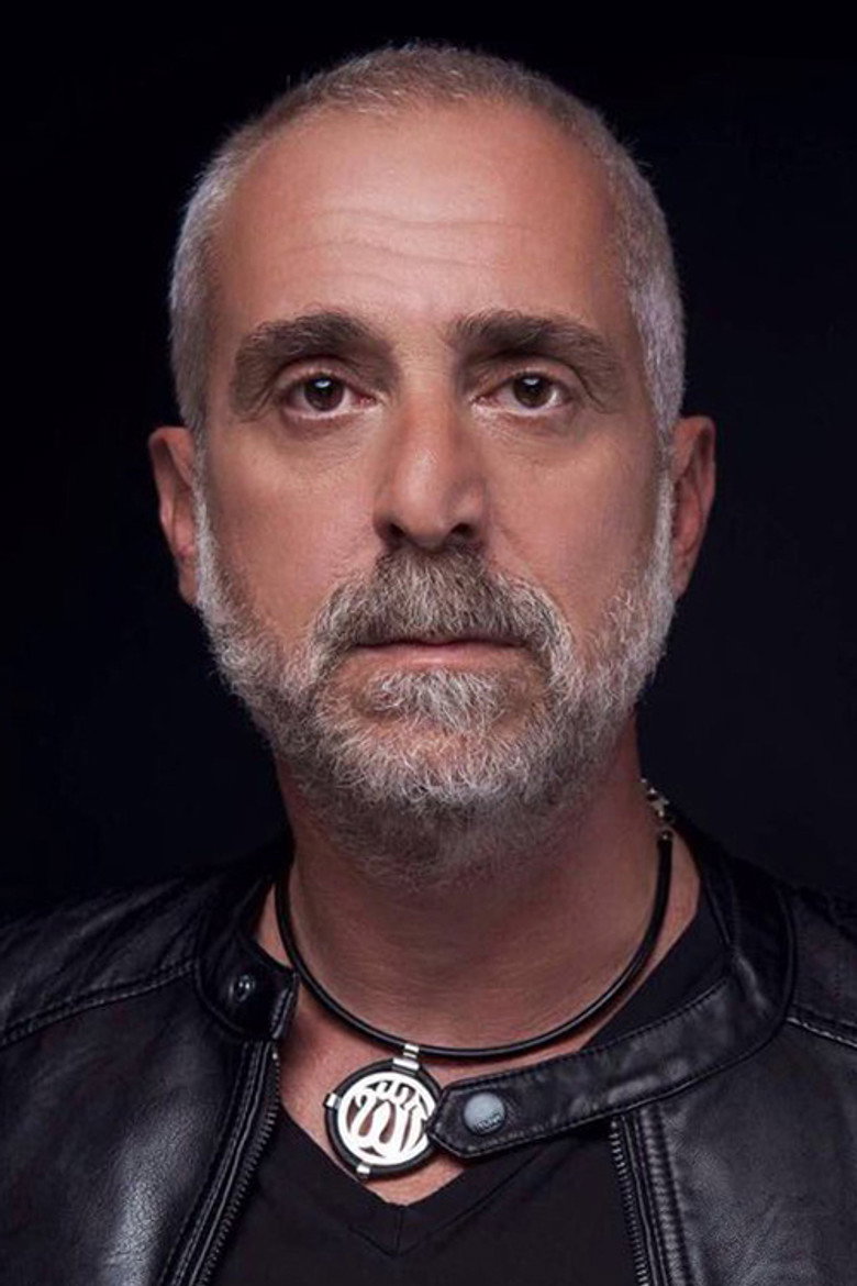 Suat Ateşdağlı portrait