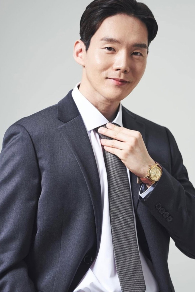 Jin Si-won photo 2