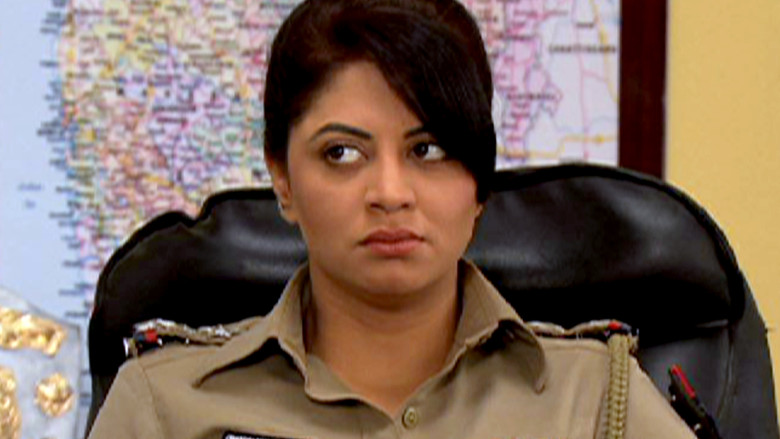 Still image for F.I.R. season 1 episode 1297: Departmental Exam For Sir