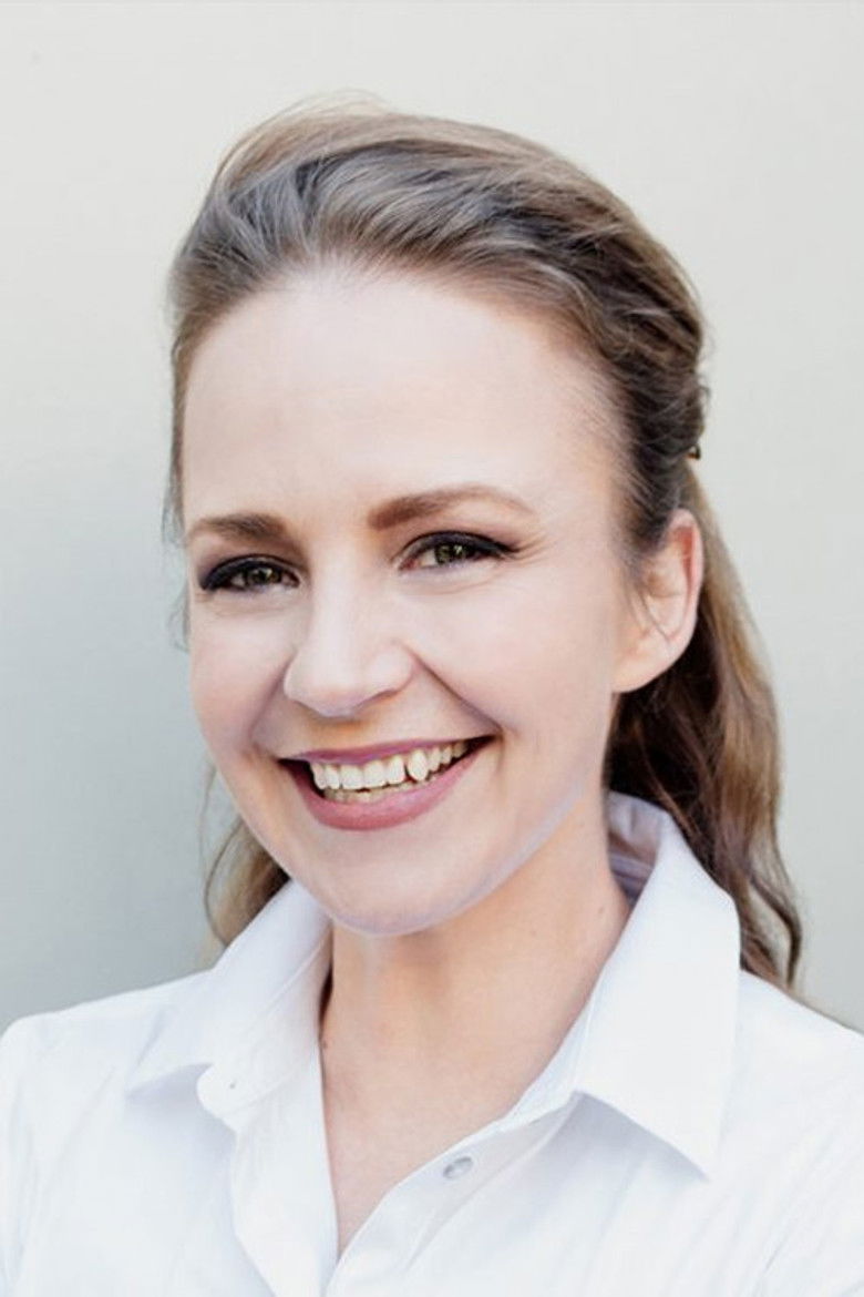 Amanda Rose portrait image