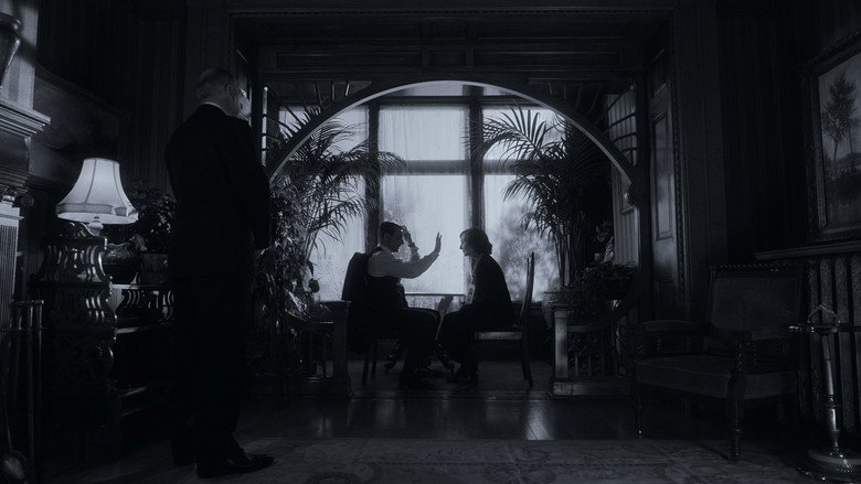 Nightmare Alley still 8