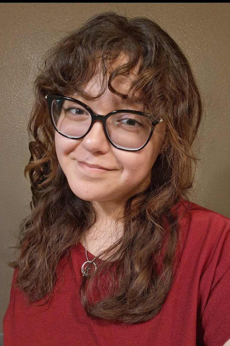 Bella Naranjo