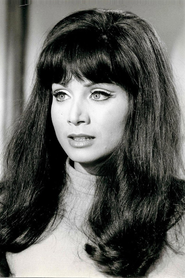 Maria Grazia Buccella photo 4