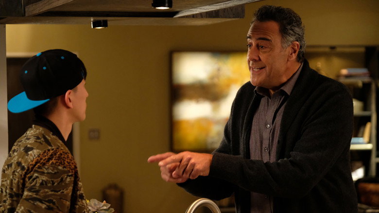 Still from Single Parents - ซีซัน 2 ตอน 8
