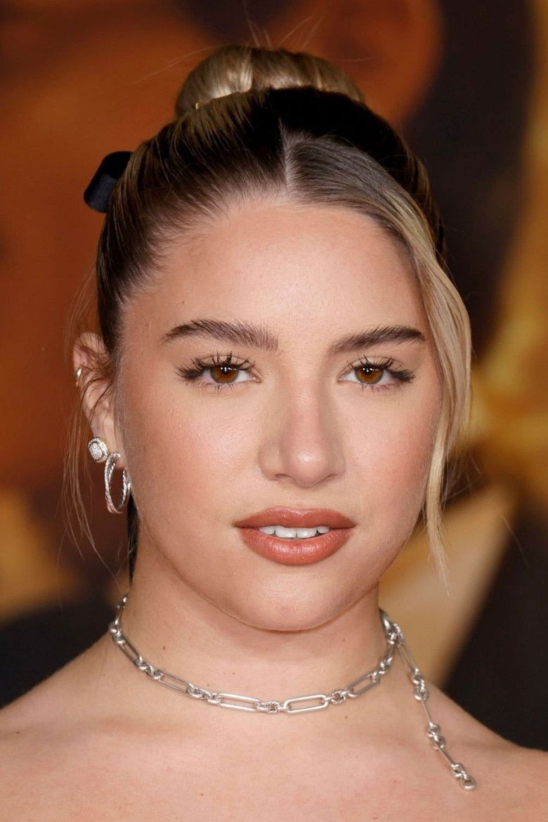 Mackenzie Ziegler portrait image