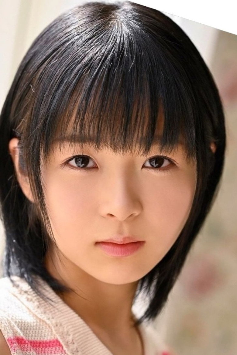 Natsu Hinata photo