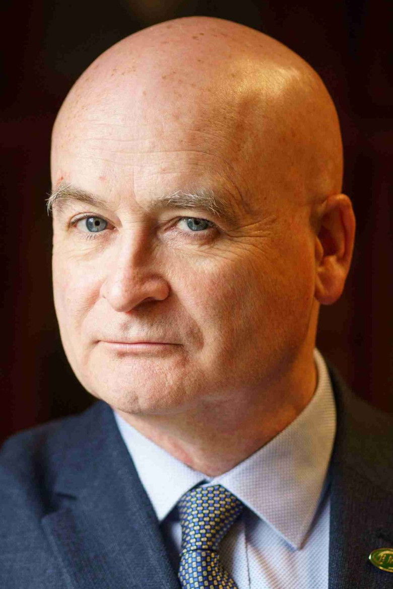 Mick Lynch portrait image