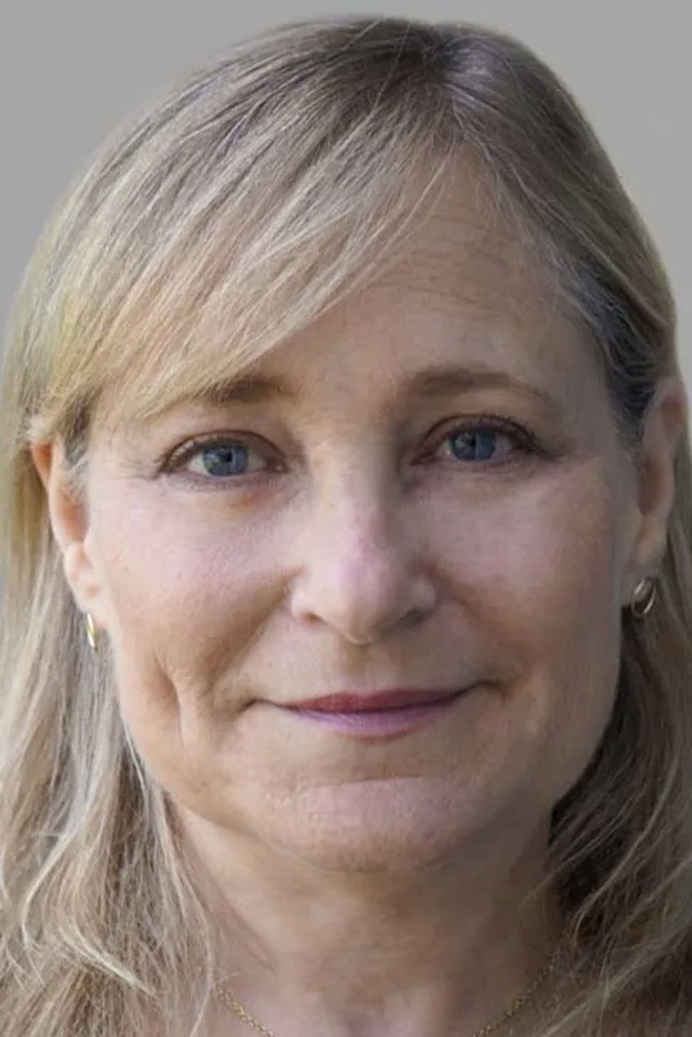 Julie Goldstein portrait image