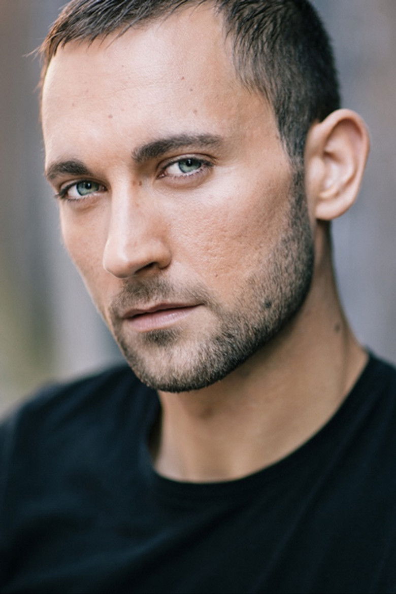 Russell Thomas portrait image