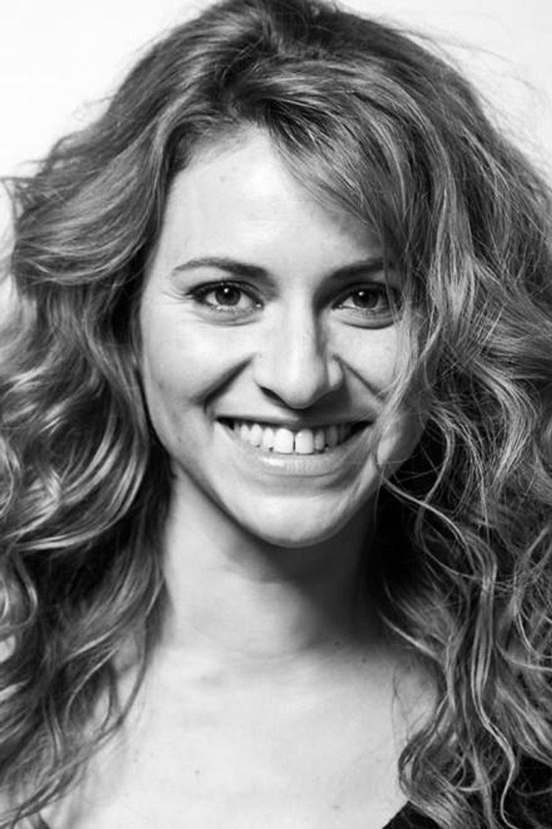 Inés Almirón photo 3