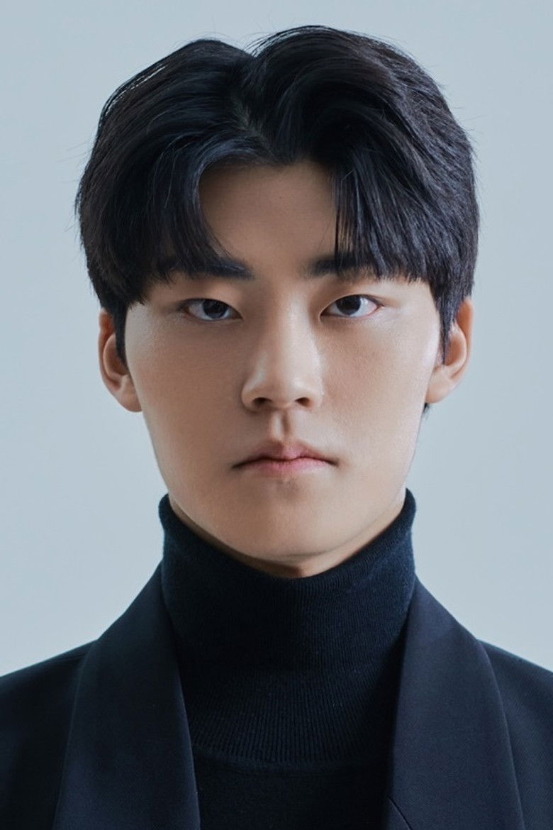 Lee Eugene portrait image