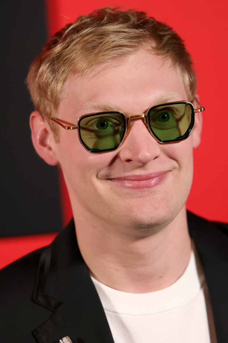 Curry Barker photo 7