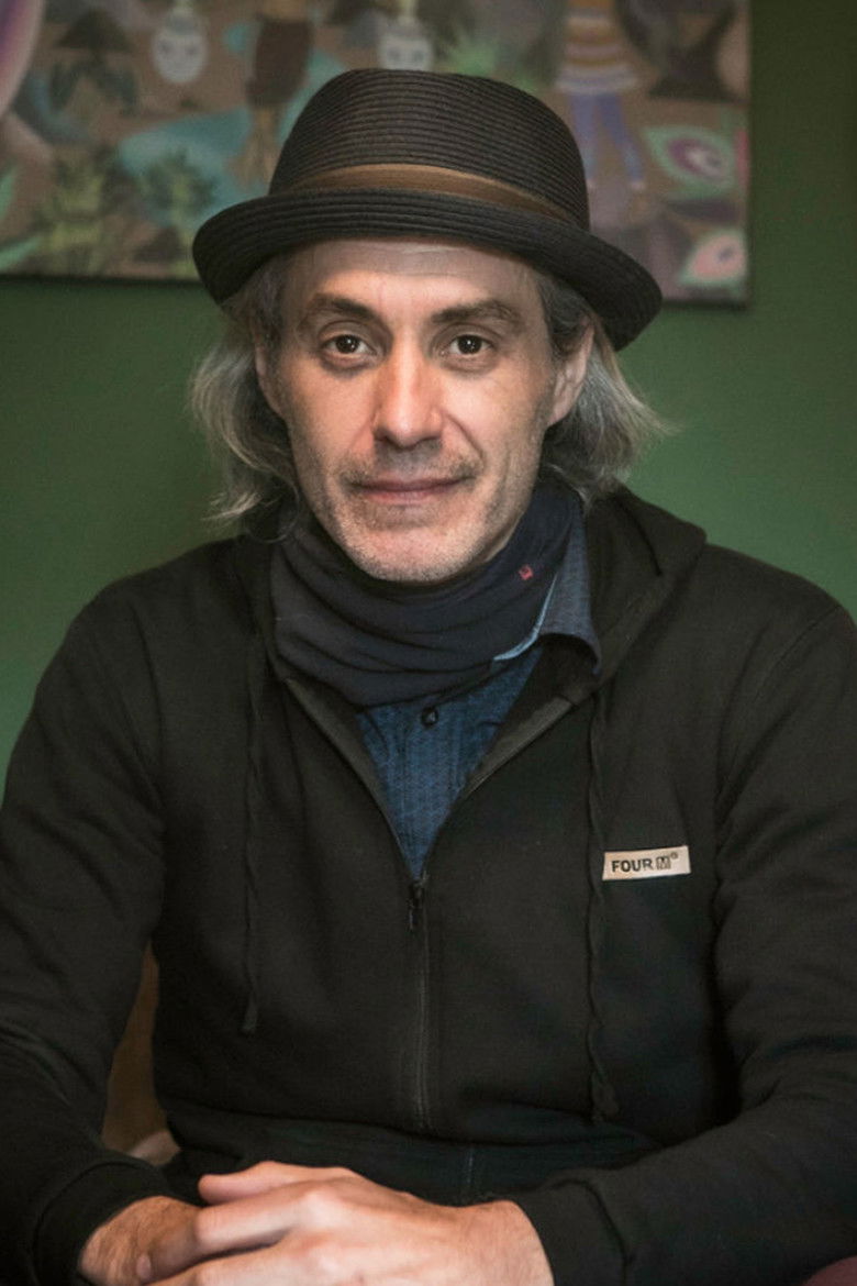 Javier Julia portrait image