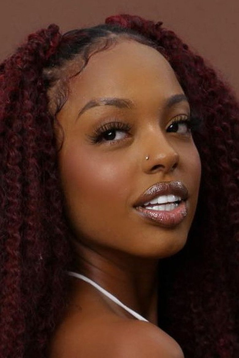 Hillary Matos portrait image