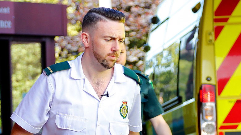 Still image for 999: On the Front Line season 1 episode 1: Episode 1