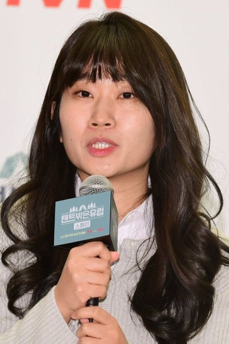 Hong Jin-joo portrait