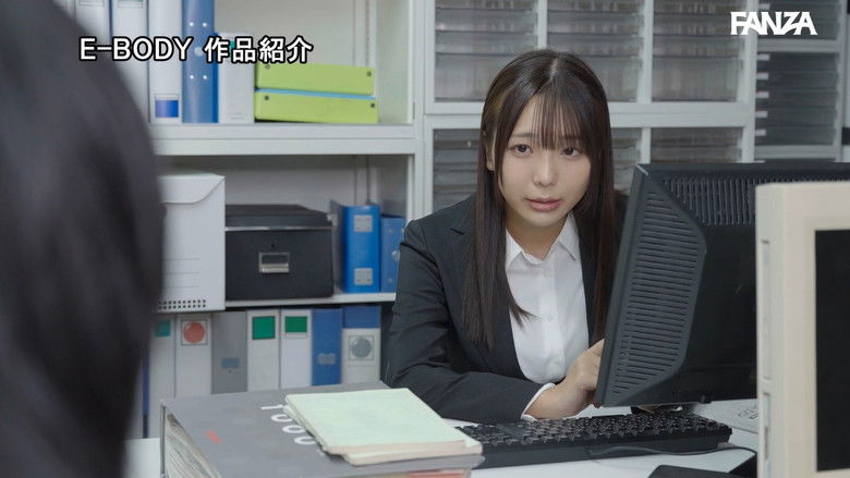 Imatge de 残業中に大雨で帰れなくなり世話焼きな同僚宅に泊まることに… 濡れた美巨乳と無防備なパジャマ姿に興奮した僕は嫁がいるのに朝まで何度も不倫中出し