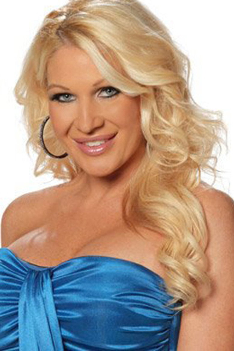 Jillian Faye Hall photo