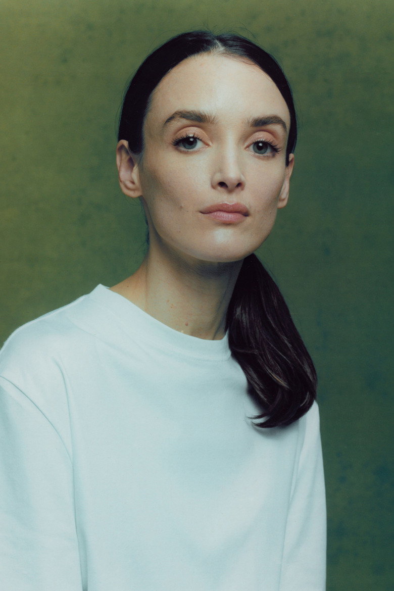 Charlotte Le Bon photo 8