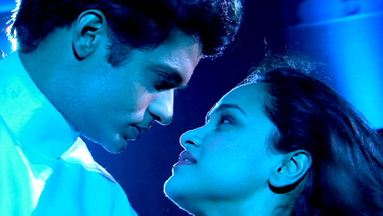 Still image for Badi Doooor Se Aaye Hai season 1 episode 115: Aliens Show That Angel Gets Gift Of Life