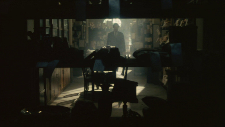 Image d'arrière-plan 10 du film Murder on D Street