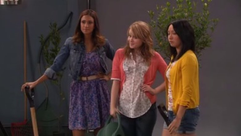 Still image for Melissa & Joey season 1 episode 17: Toledo's Next Top Model Still image for Melissa & Joey season 1 episode 17: Toledo's Next Top Model
